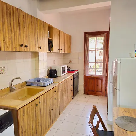 Idyllic Escape 아파트 Gomation