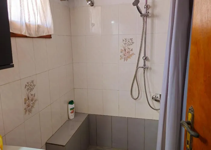 Lägenhet Idyllic Escape *